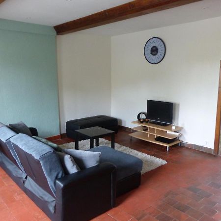 Jolie Maison Pour 4 A 6 Personnes Ellon Ngoại thất bức ảnh
