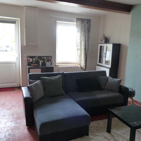 Jolie Maison Pour 4 A 6 Personnes Ellon Ngoại thất bức ảnh