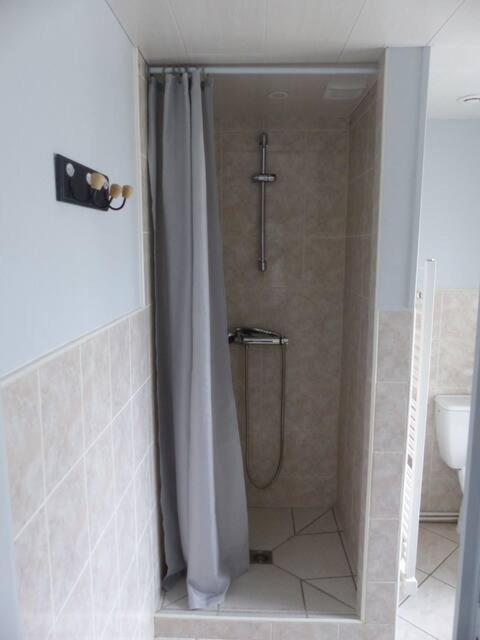 Jolie Maison Pour 4 A 6 Personnes Ellon Ngoại thất bức ảnh