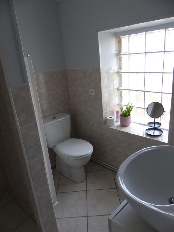 Jolie Maison Pour 4 A 6 Personnes Ellon Ngoại thất bức ảnh